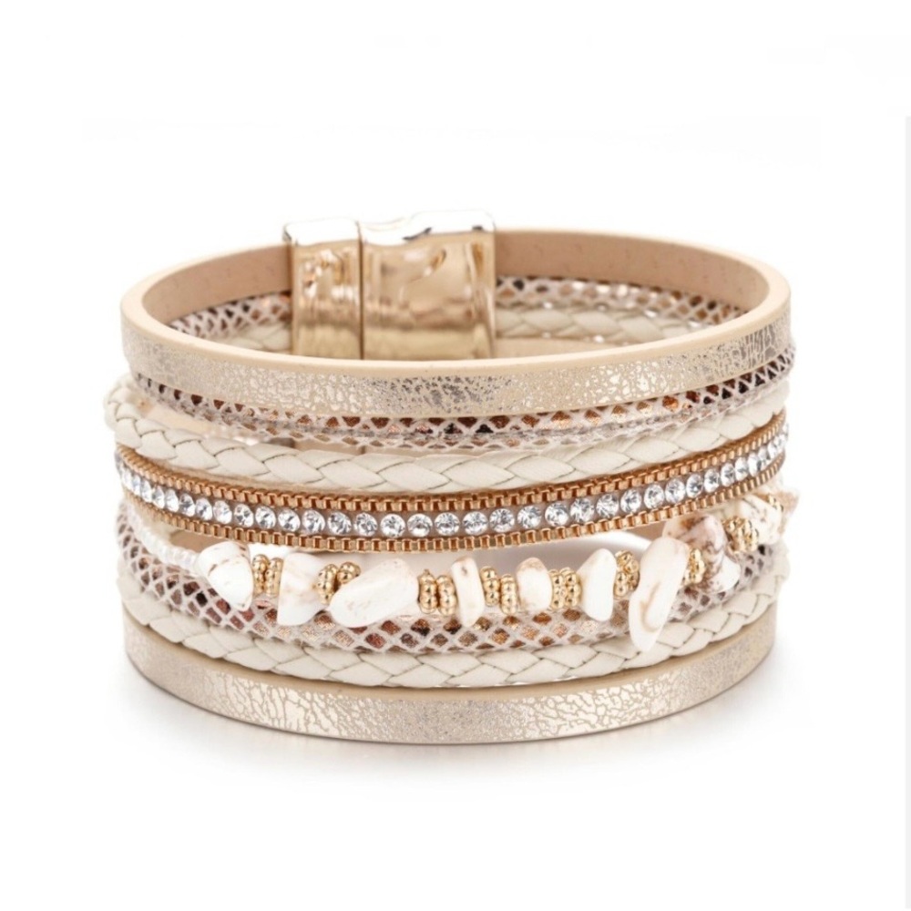 Elegant Gold and Cream Bracelet